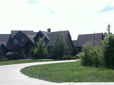 7975 NW Breckenridge Dr