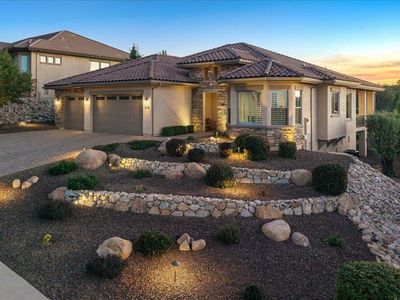 894 Canyon Breeze Court