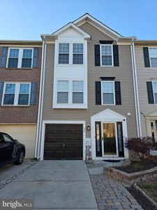 20 Clemens Ln