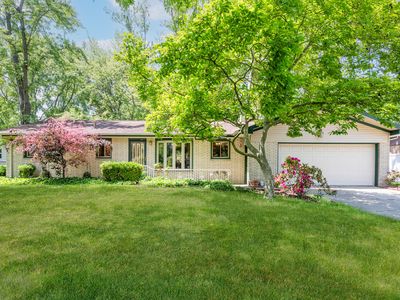 2848 Marilyn Dr