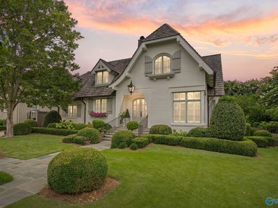 1411 Hermitage Ave SE