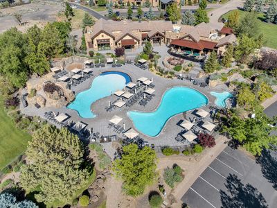 65885 Pronghorn Estates Dr