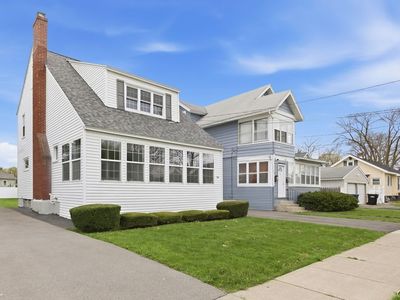 165 Kenwood Ave