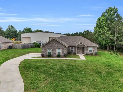 715 Pinetuckett Pkwy