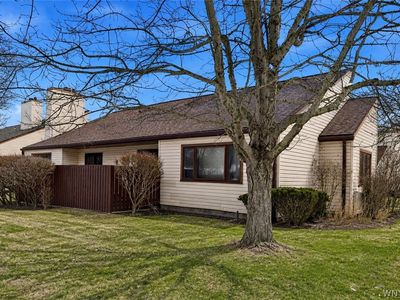 Property at 53 Old Meadow Dr, East Amherst, NY