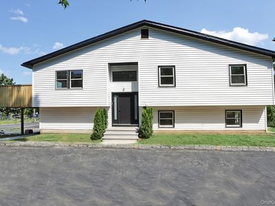38 Singer Avenue