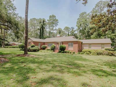 35 Oak Ln