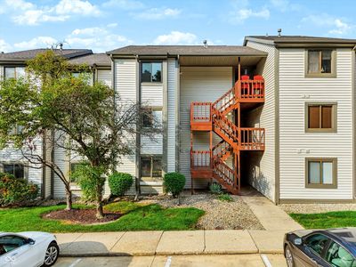 8158 Shorewalk Dr APT A