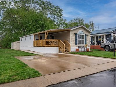 51 Rathbun Dr