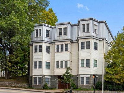69 Galen St APT 3