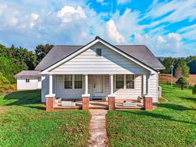 130 Walnut Ln