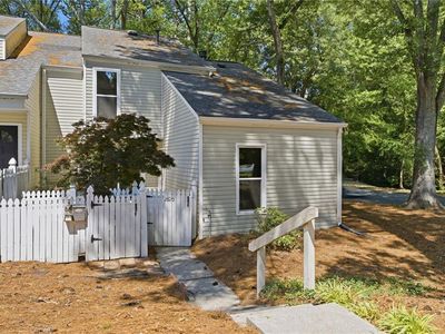 2620 Meadowlawn Dr SE