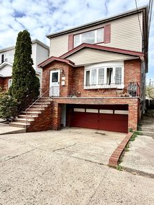 71 Linnet St