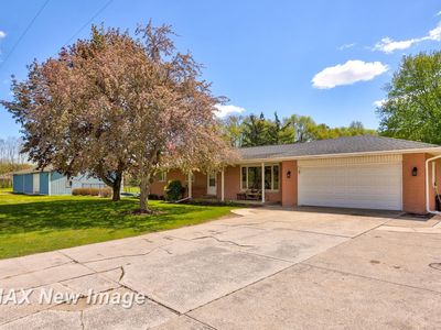 12975 Frost Rd