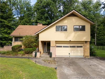 121 Forest Drive