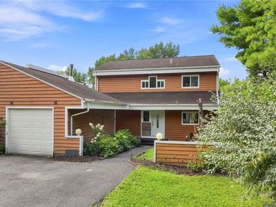 103 Penny Ln