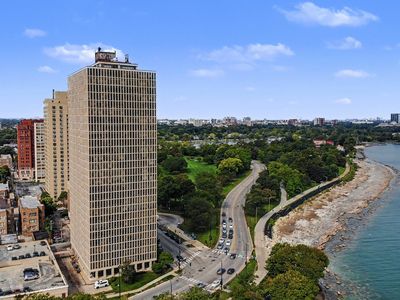 6700 S South Shore Dr APT 18G