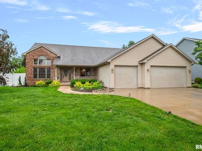 228 Manor Hill Dr
