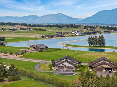 140 Rosewater Loop