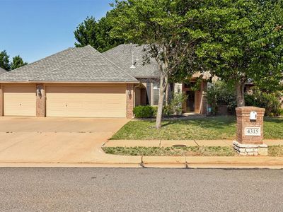4315 Gallant Fox Dr