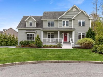 76 Woods Ln