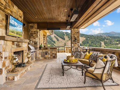 2300 Deer Valley Dr E #1102