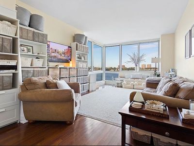 120 Riverside Blvd APT 12F