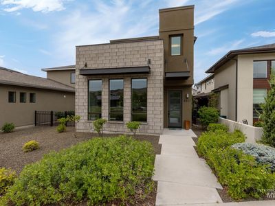 4417 E Rivernest Dr