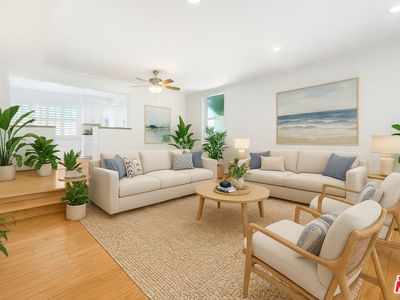 631 Strand St UNIT 4