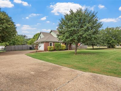 1694 McLennan Crossing Rd