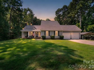 302 Nottingham Way
