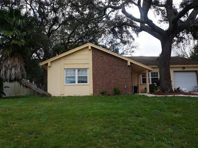 1156 Macfarlane Ave