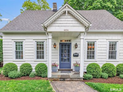 464 Round Hill Road
