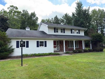 255 Worth St