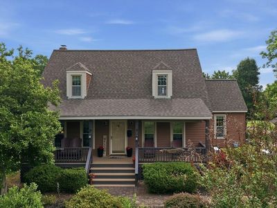 51 Farm Folly Ln