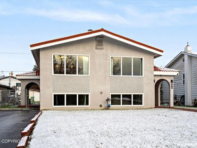 309 E Harvard Ave