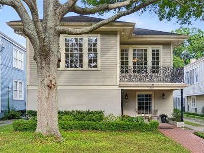 2215 Calhoun St