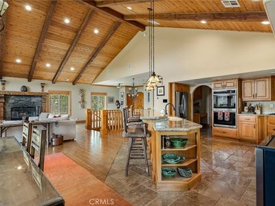 865 Marin Ln