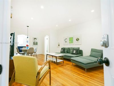 10072 E Bay Harbor Dr #72D