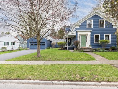 9 E Pleasant St