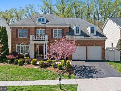 726 Pearson Point Pl
