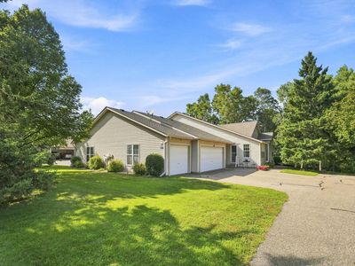 132 Wedgewood Ct