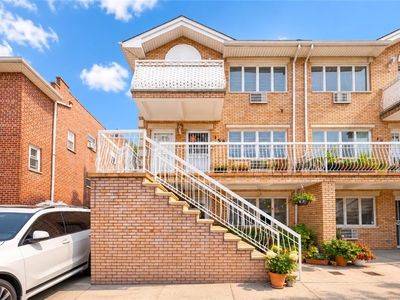 159 Bay 32nd St #3A