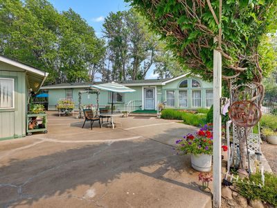 9561 Highway 140