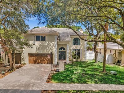 10301 Panama St