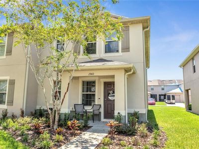 1942 Shiloh Brook St