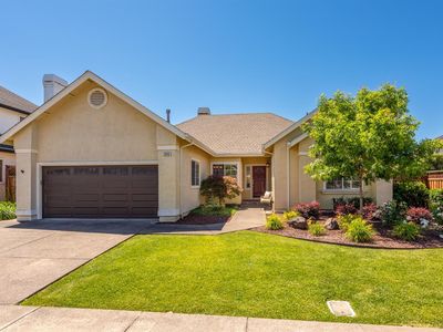 1040 Elsbree Lane