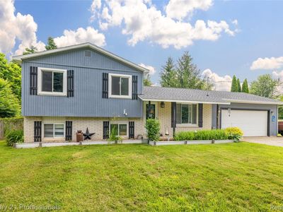 Property at 15037 Hogan Rd, Linden, MI