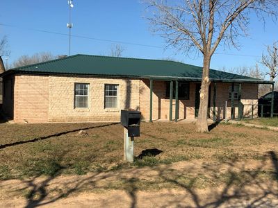 902 Moore Rd