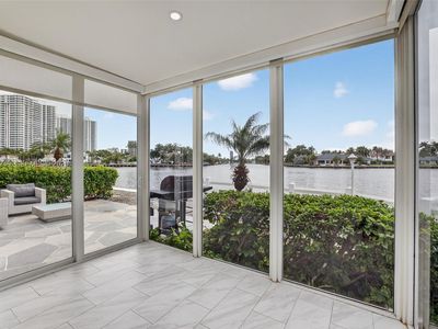 3209 S Ocean Dr APT 1G